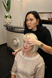 Angie vom "MEDUSALON - The Art of Hairdesign"